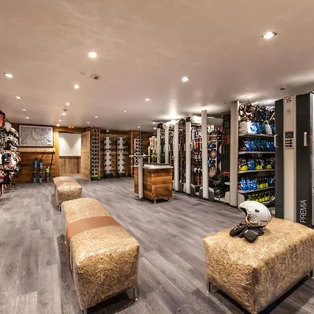 Lejlighedshotel Manali By Alpine Courchevel