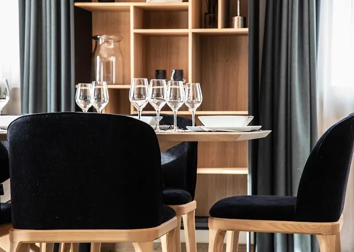 Manali By Alpine Apartmanhotel